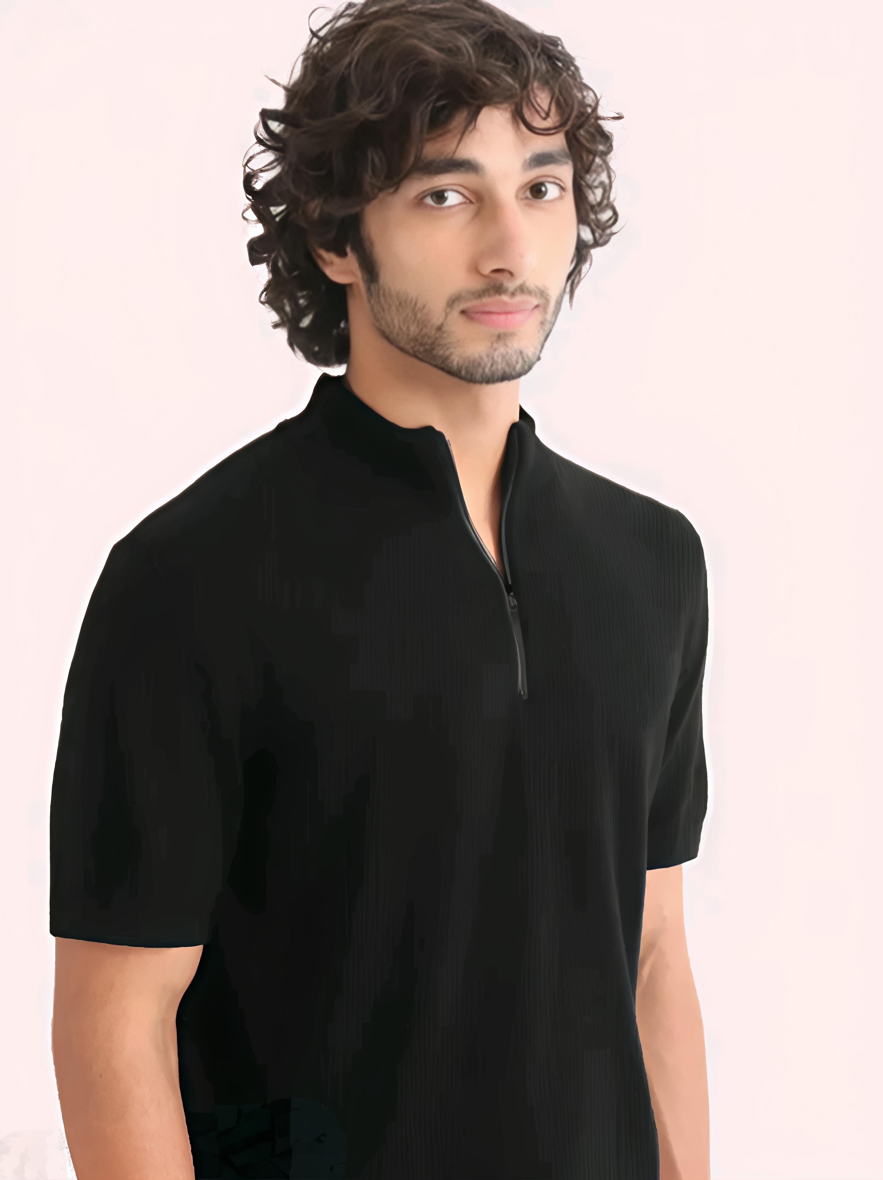 LEOTUDE Men’s Black Polo T-Shirt with Stylish Zipper Collar – Cotton Blend, Casual Comfort